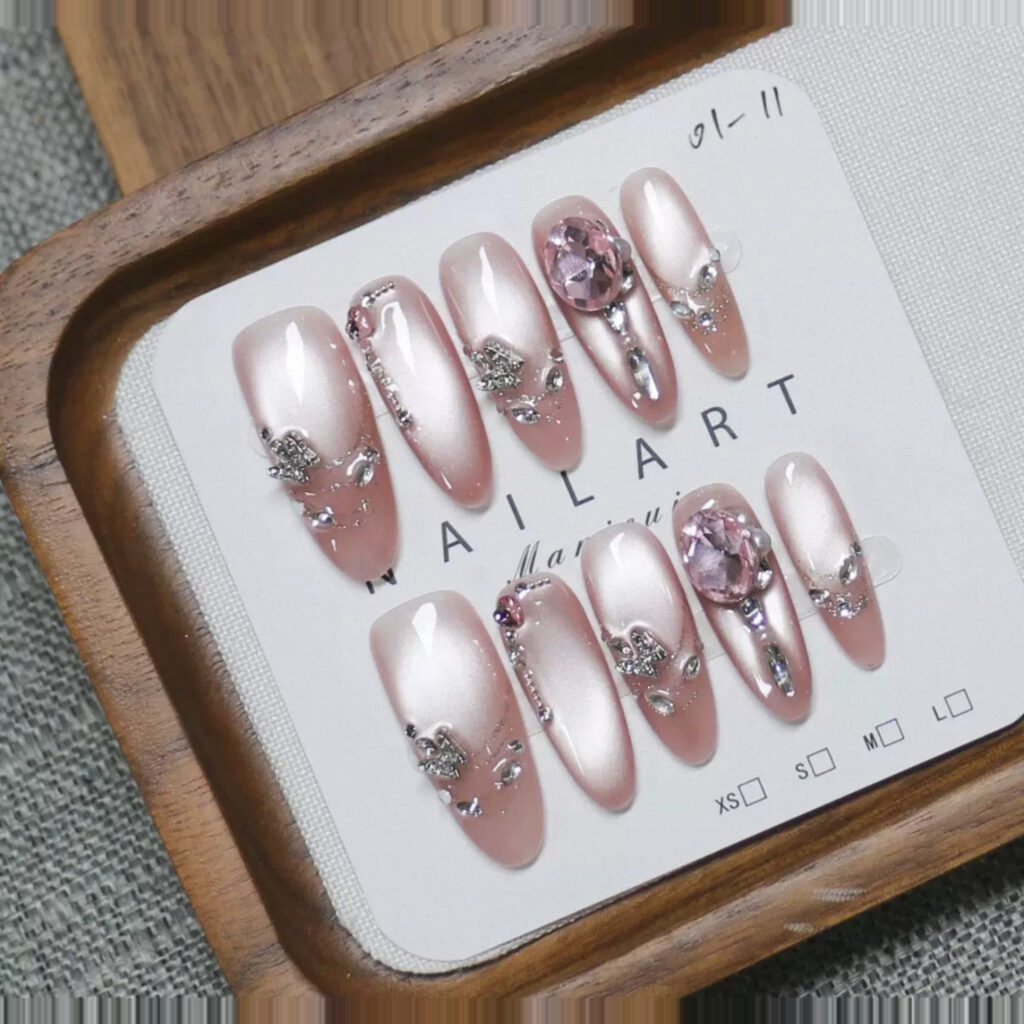 GH10 - Pink Rhinestone Cat Eye