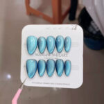 GH06 - Blue Glitter Cat Eye