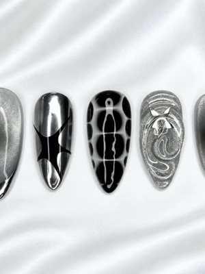 SS03 - Chrome Abstract Black Silver